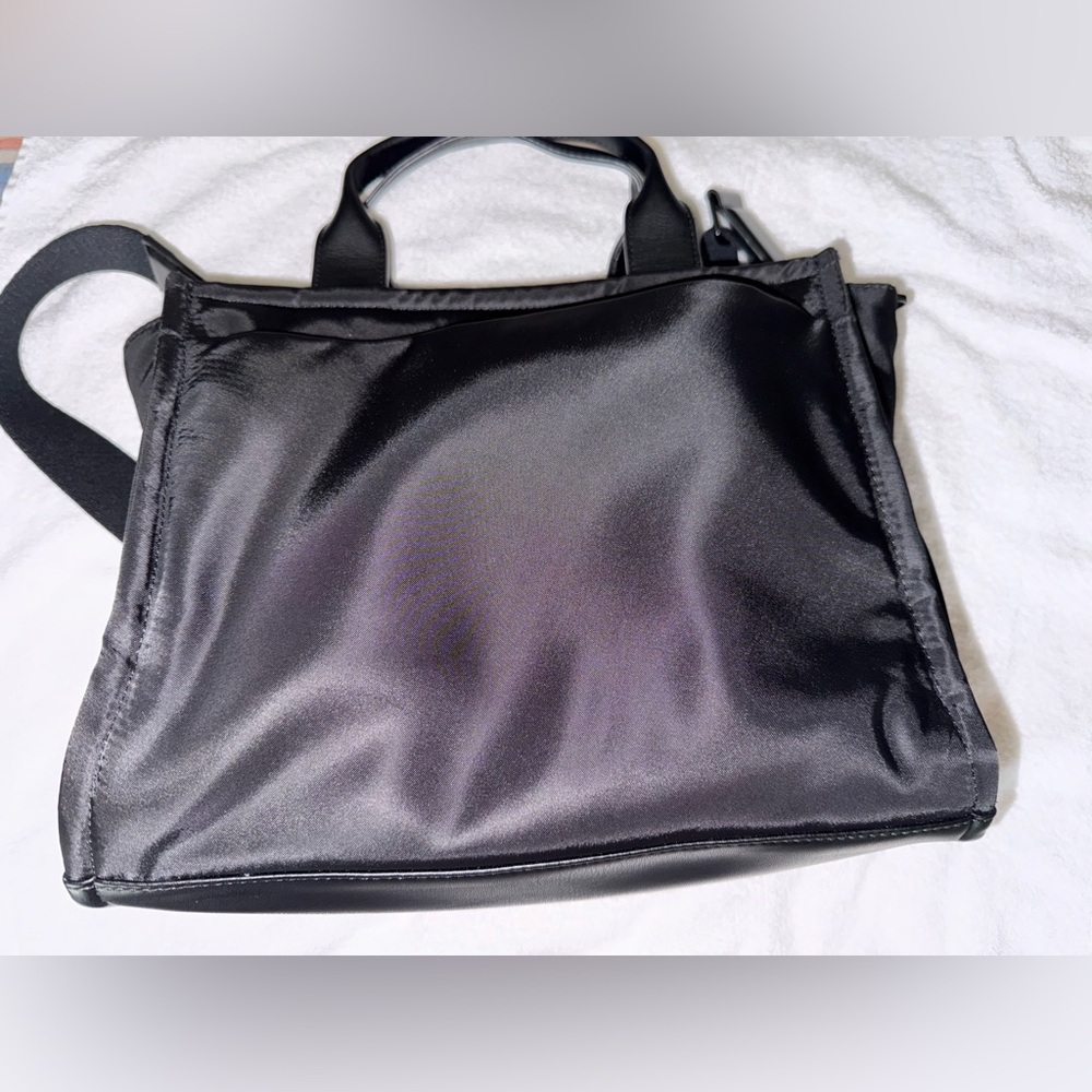 DKNY Mara MD Tote - Picture 6 of 11
